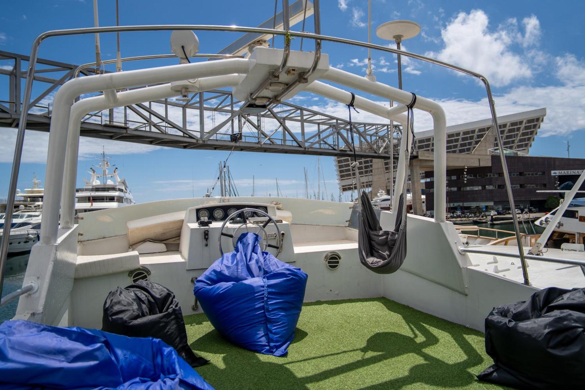 Charter Boat * Barcelone